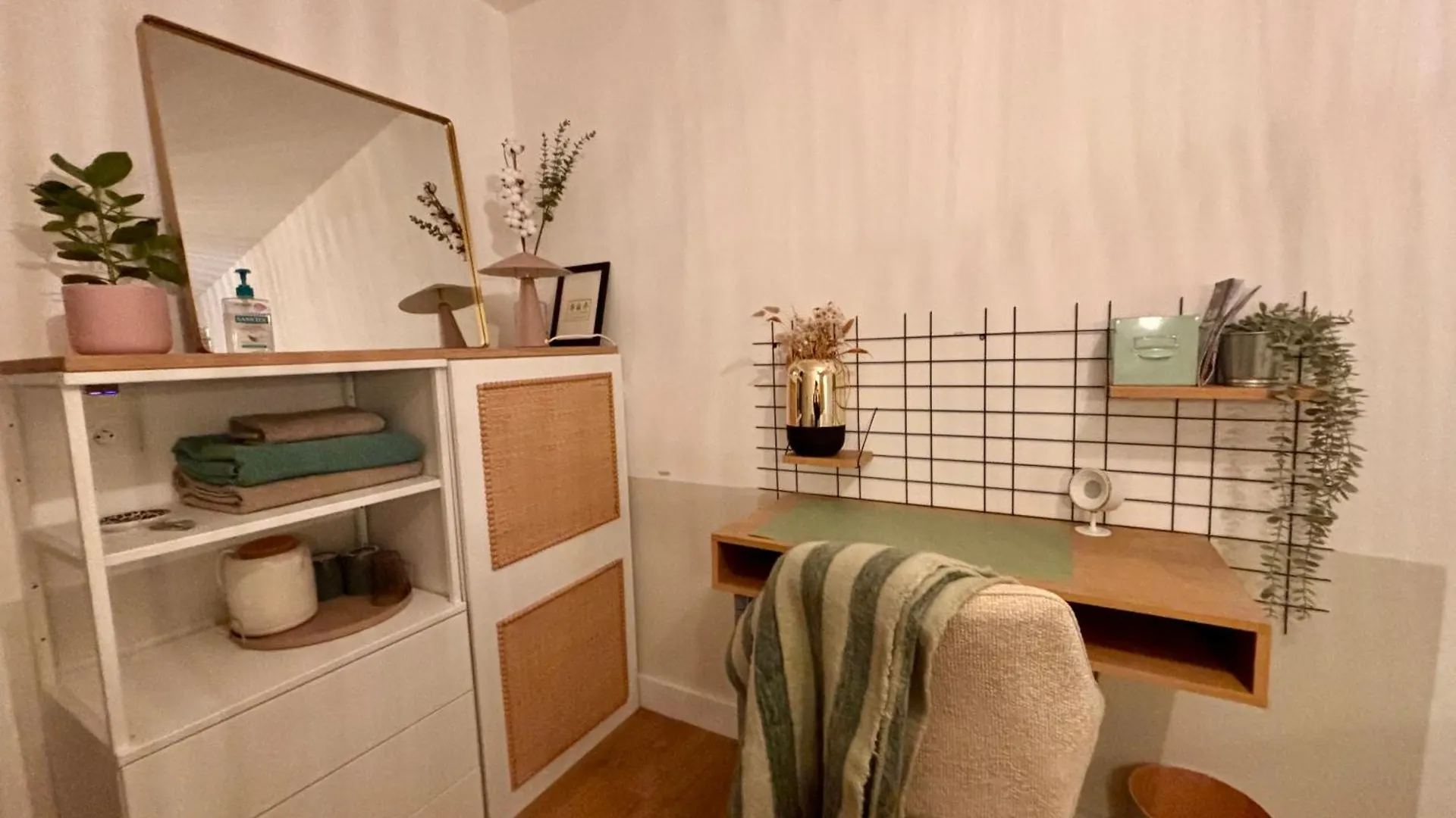 Chambre Chaleureuse Et Cosy Lille 0*,