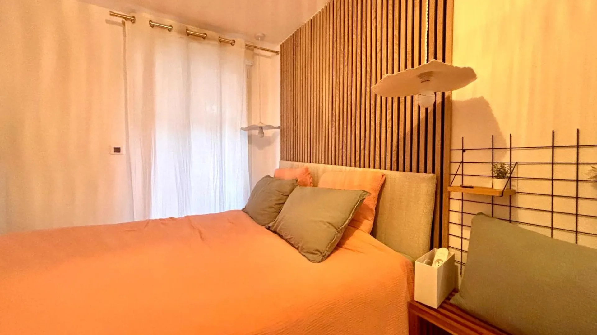 Chambre Chaleureuse Et Cosy Lille
